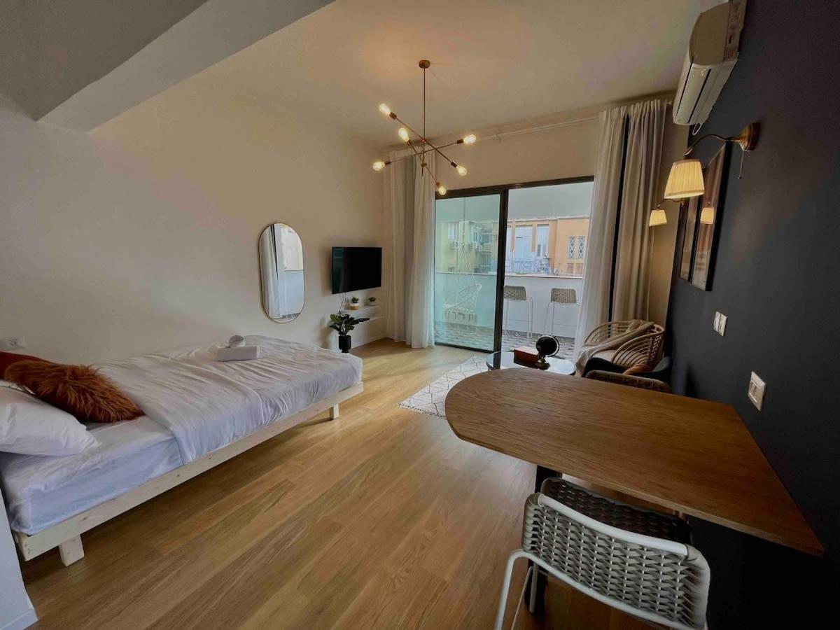 Loft Boutique With Balcony Apartment Tel Aviv Exterior photo